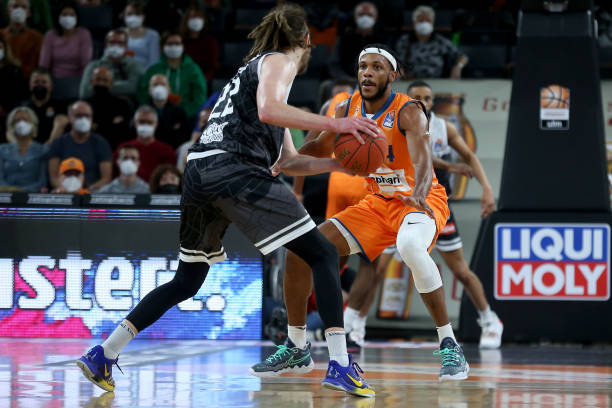 在法甲赛场 在法甲赛场