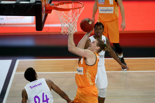 转让马刺难 转让马刺难